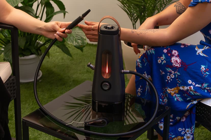 AirVape Enso in use