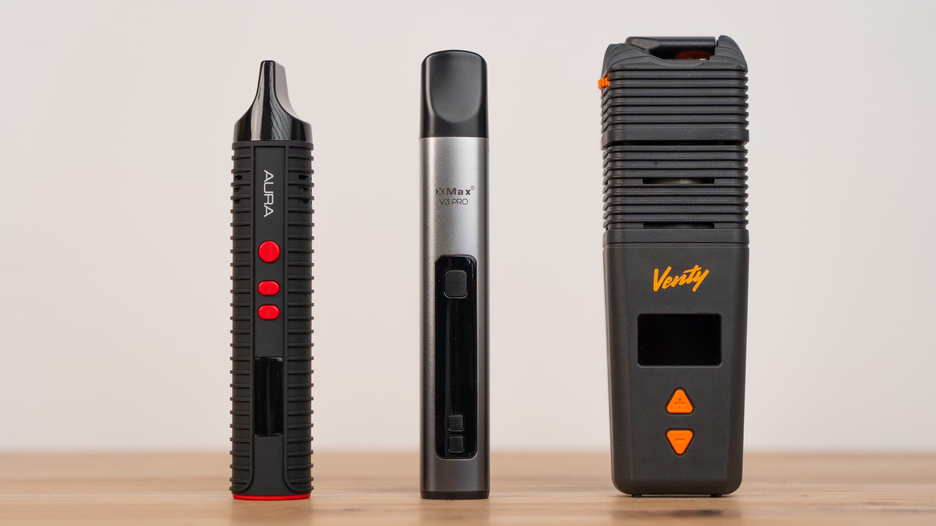 Größenvergleich: Flowermate Aura neben XMax V3 Pro und Storz & Bickel Venty