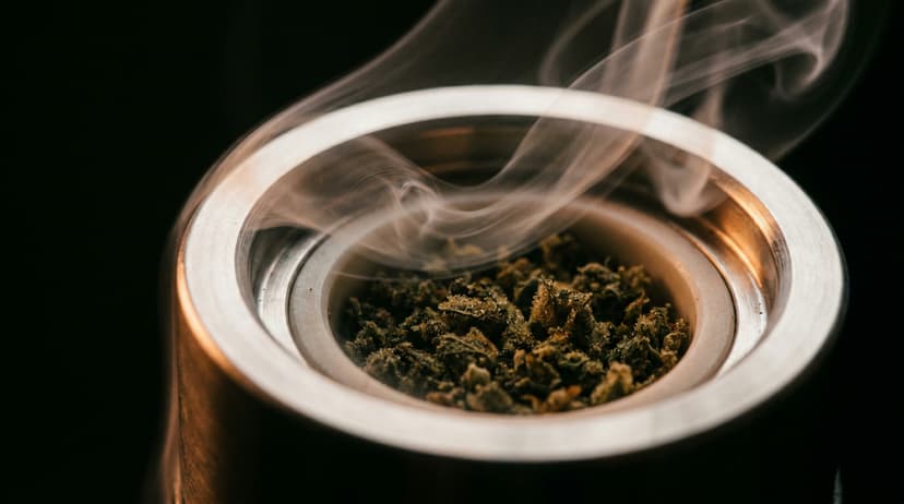 Vaping vs Smoking Cannabis: 25+ Years of Research