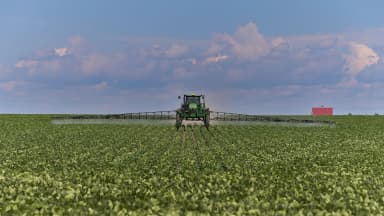 A farmer applies insecticide to a soybean field in McLean County, Illinois, on June 30, 2025. | Alan Look/ZUMA Press Wire/Newscom