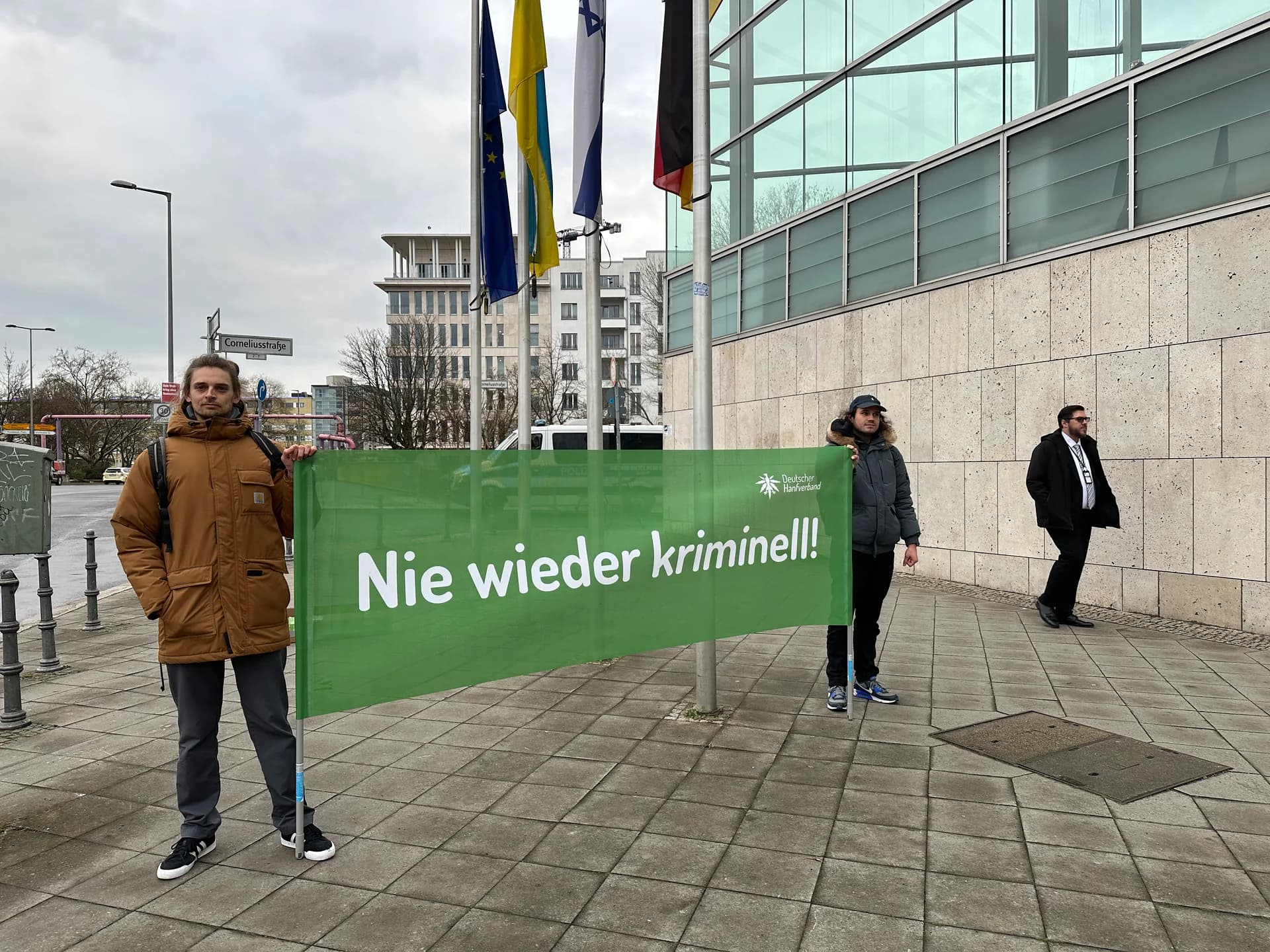 Representatives of the German Hemp Association demonstrate on the sidelines of coalition negotiations against potential rollback of cannabis legalization in Berlin, March 31, 2025.