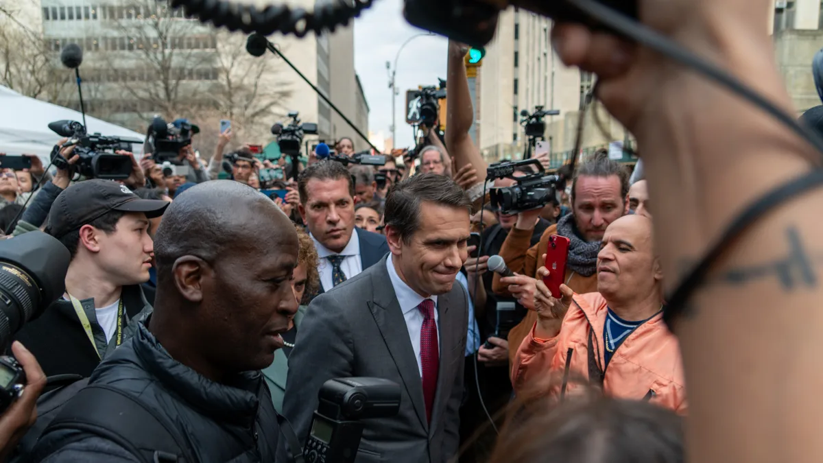 Todd Blanche Outside Manhattan Criminal Courthouse | BruceSchaff/Wikimedia Commons (CC BY-SA 4.0)
