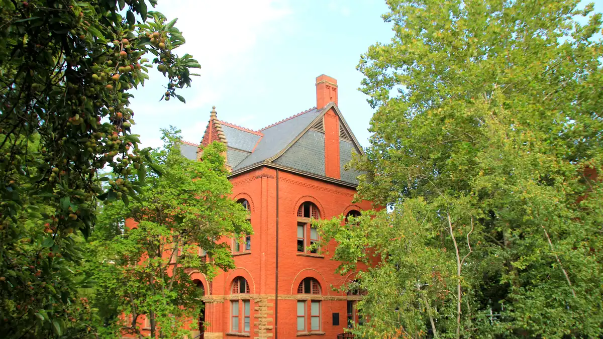 Mechanical Engineering Building, Vanderbilt University, Nashville | Mayur Phadtare/Wikimedia Commons (CC BY-SA 3.0)